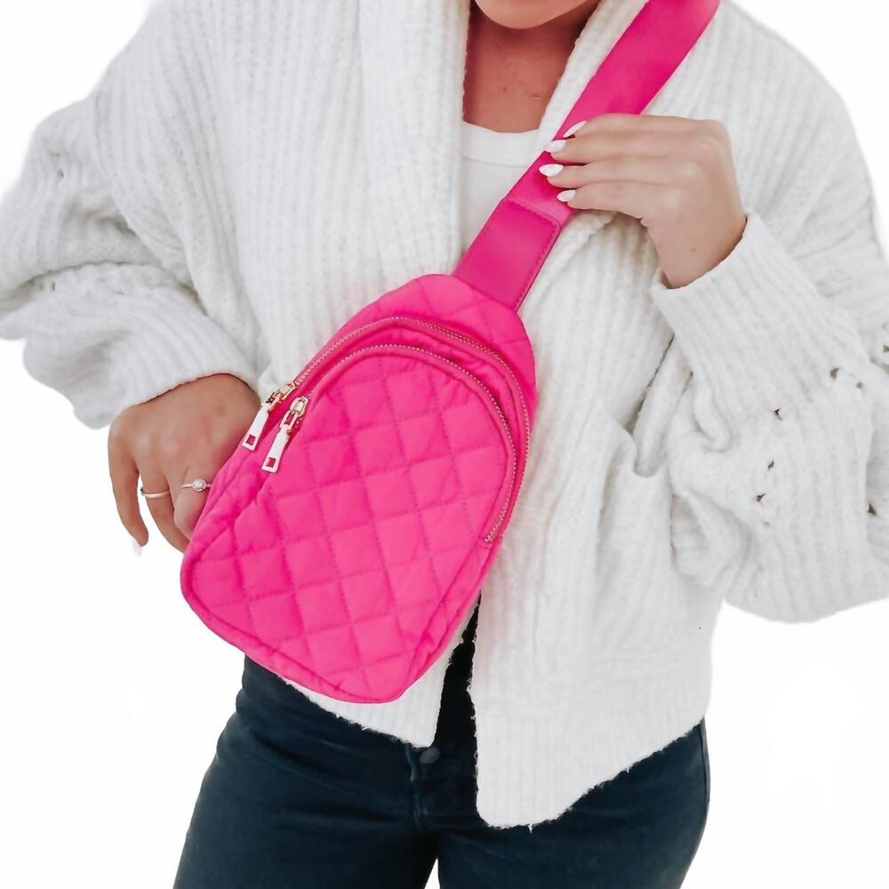 NEW PRETTY SIMPLE pinelope puffer bum bag in fuchsia